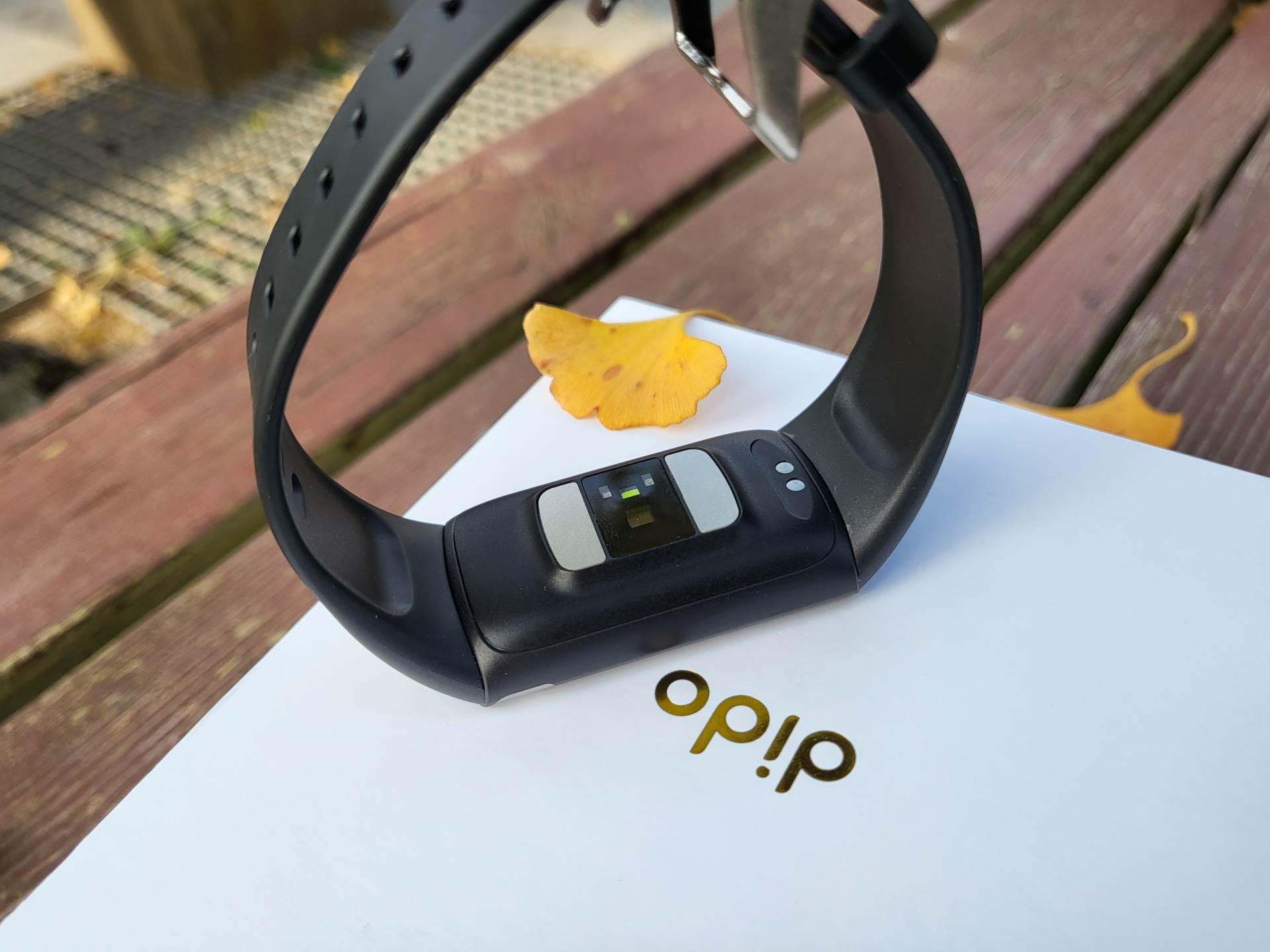 手环健康监测哪款比较好,dido智能手环f50s和r40s区别