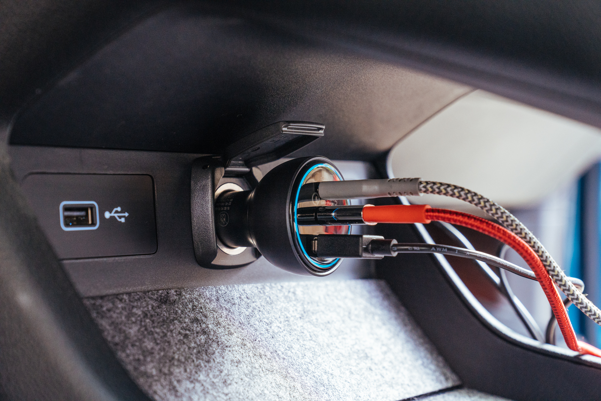 国庆出游带些什么东西,国庆出游必带什么东西