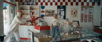 法国版「人肉叉烧包」，尺度逆天