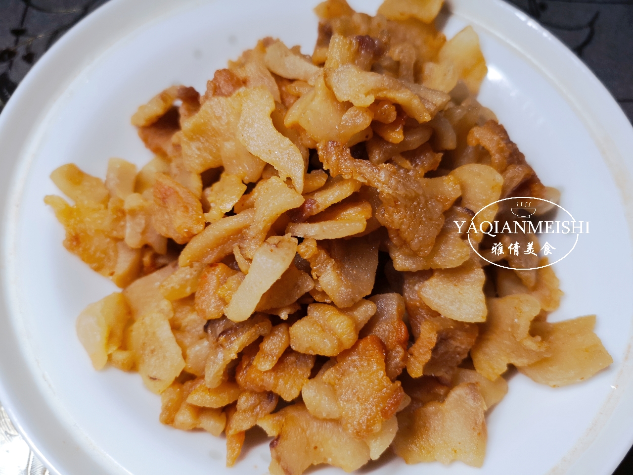 猪油是世界上最健康的油？“猪油渣”能不能吃？答案我来告诉你