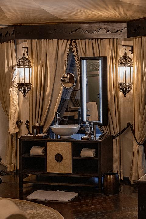 哈伊马角利兹卡尔顿,哈伊马角沙漠丽思卡尔顿酒店