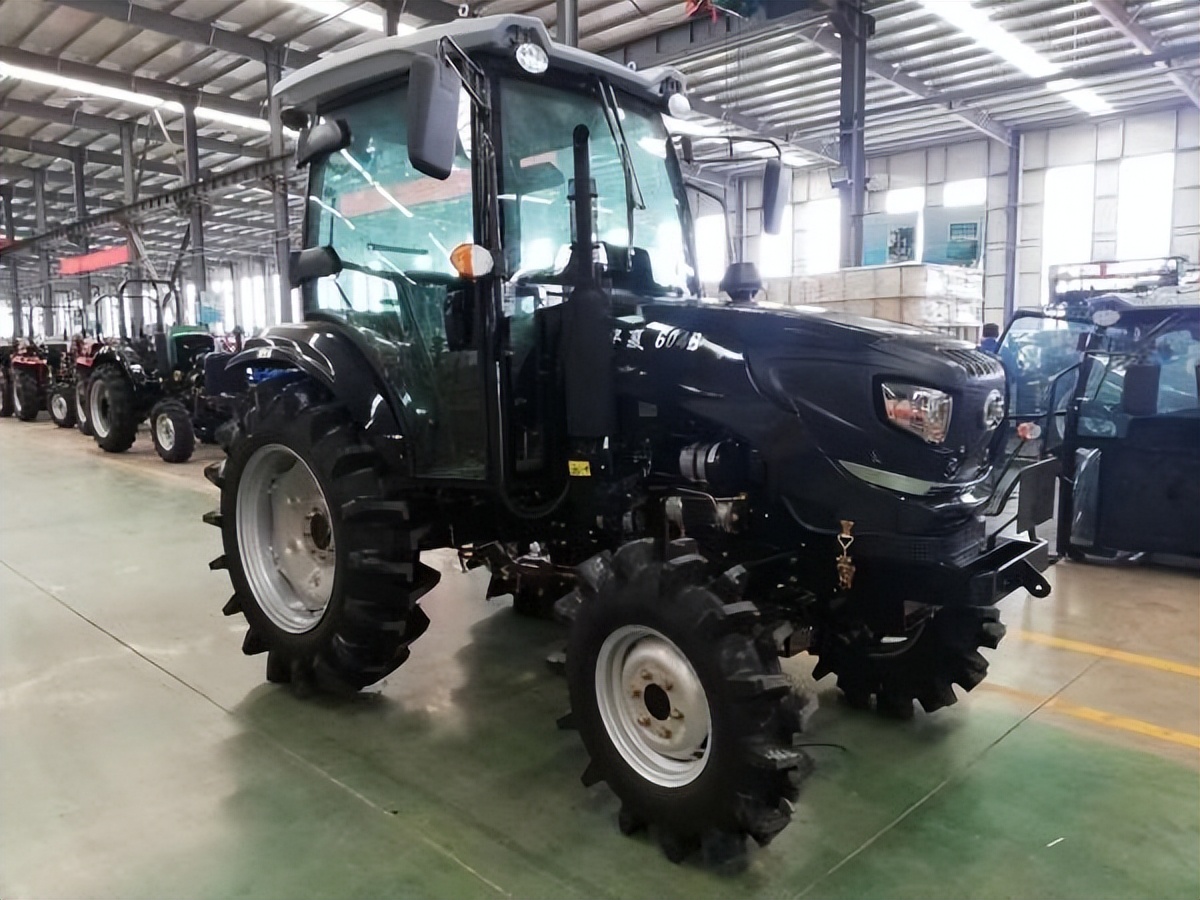 新疆万年红504拖拉机价格表,丰疆拖拉机价格大全