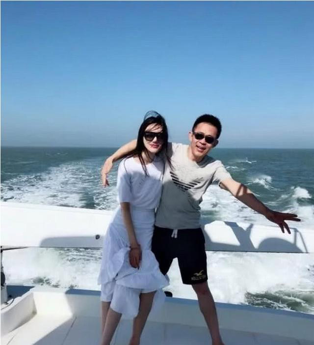 侯勇与沈蓉哪年离婚,沈蓉和侯勇离婚了吗