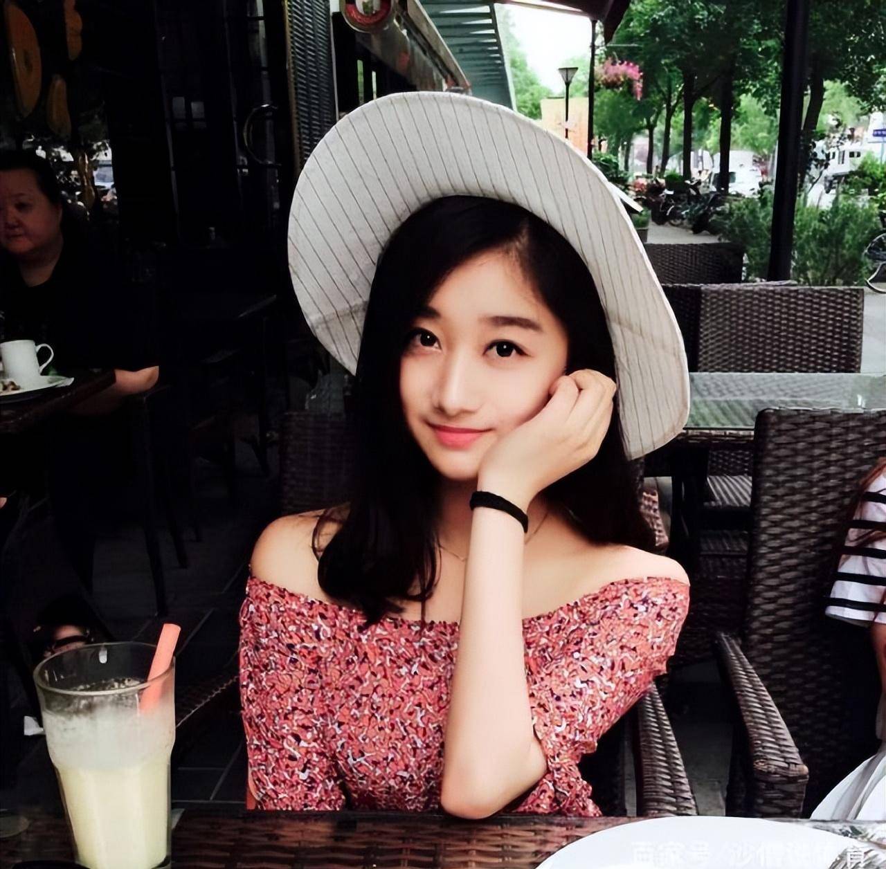 艺体女神王曼亲私密故事？浙大校花颜值不输张豆豆？曼亲生活细节