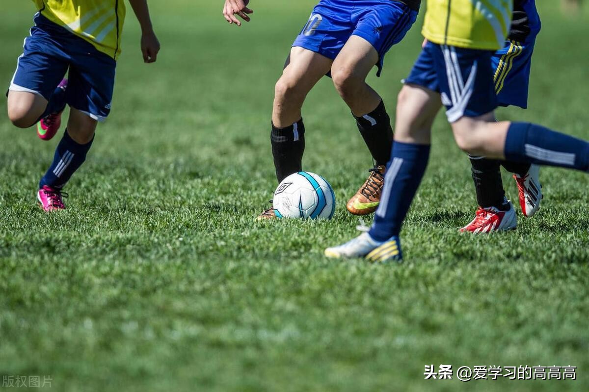 c罗指责对手消极比赛,c罗怒斥裁判图片