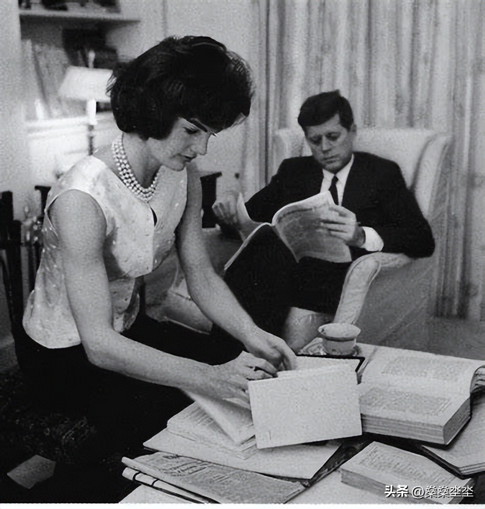 美貌杰奎琳,肯尼迪老婆杰奎琳与过去划清界限