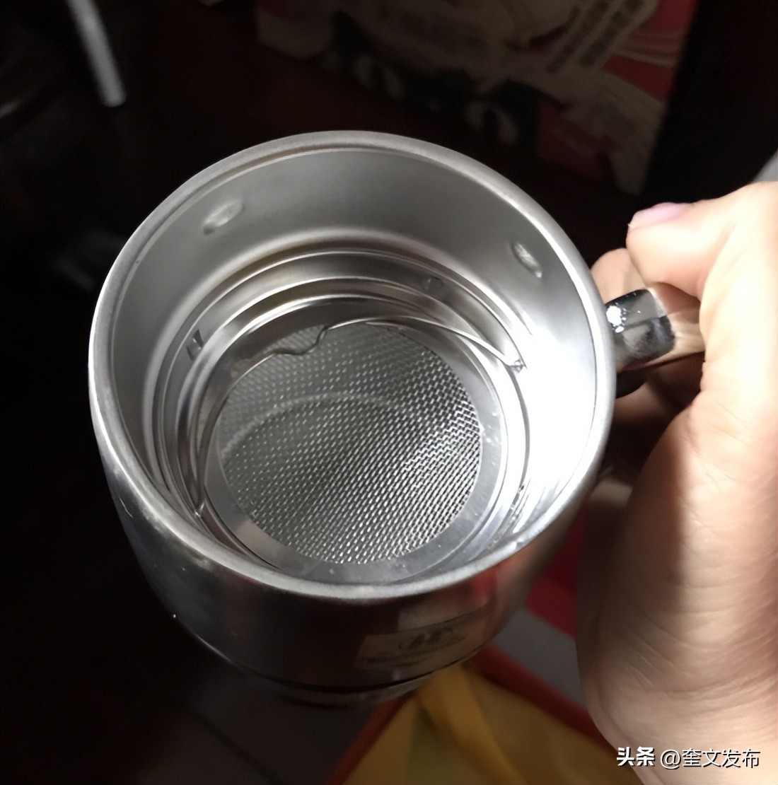 央视多次曝光夺命保温杯,19种夺命保温杯遭央视曝光