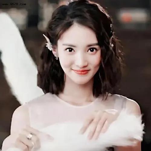 可可香奈儿的传奇一生图片,可可香奈儿的传奇一生解说