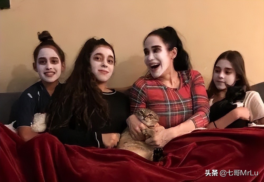 夜店舞娘、八胞胎人母，都曾是她的标签，但跌倒只能让她越飞越高