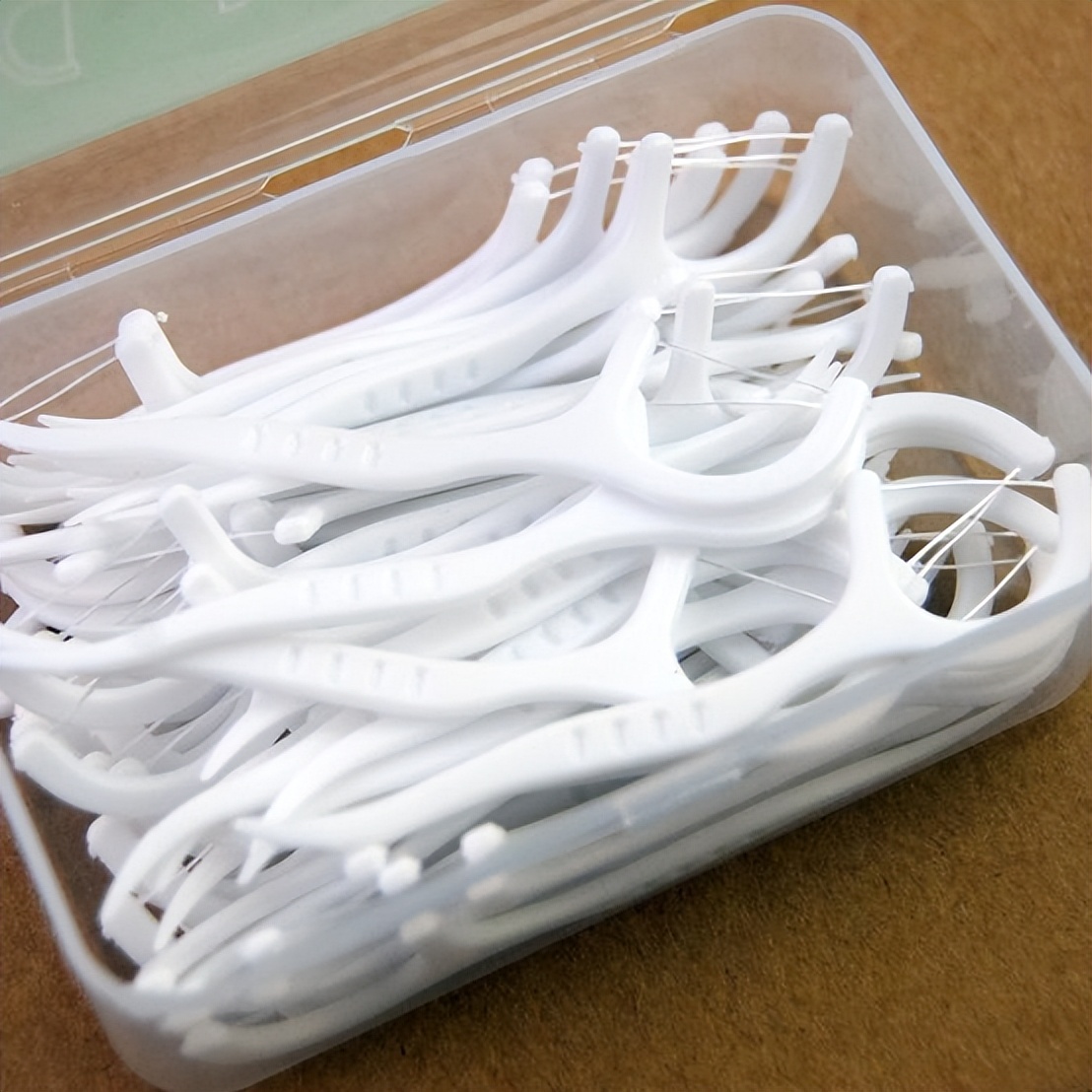 美白牙粉的功效和作用,牙齿美白去黄牙粉使用方法