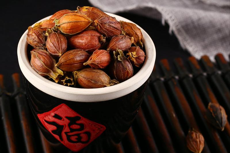 *泄早**,许是玄府不通,善用麻黄,开通玄府,兴阳止泄