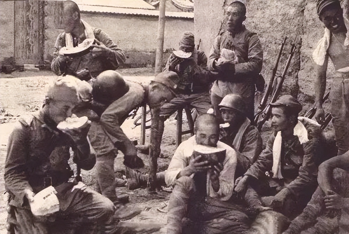 “巾帼女英雄”刘桂贞：肠子流出2寸坚持战斗，被授予上尉军衔！