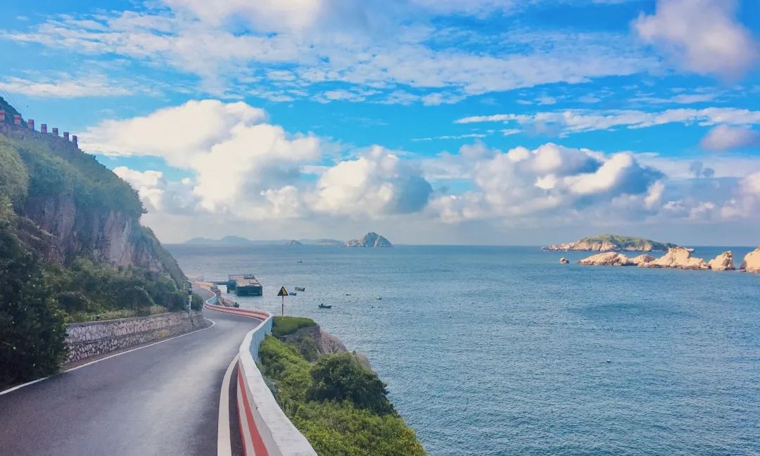 世界上被遗忘的小岛,大海中的神秘无人小岛