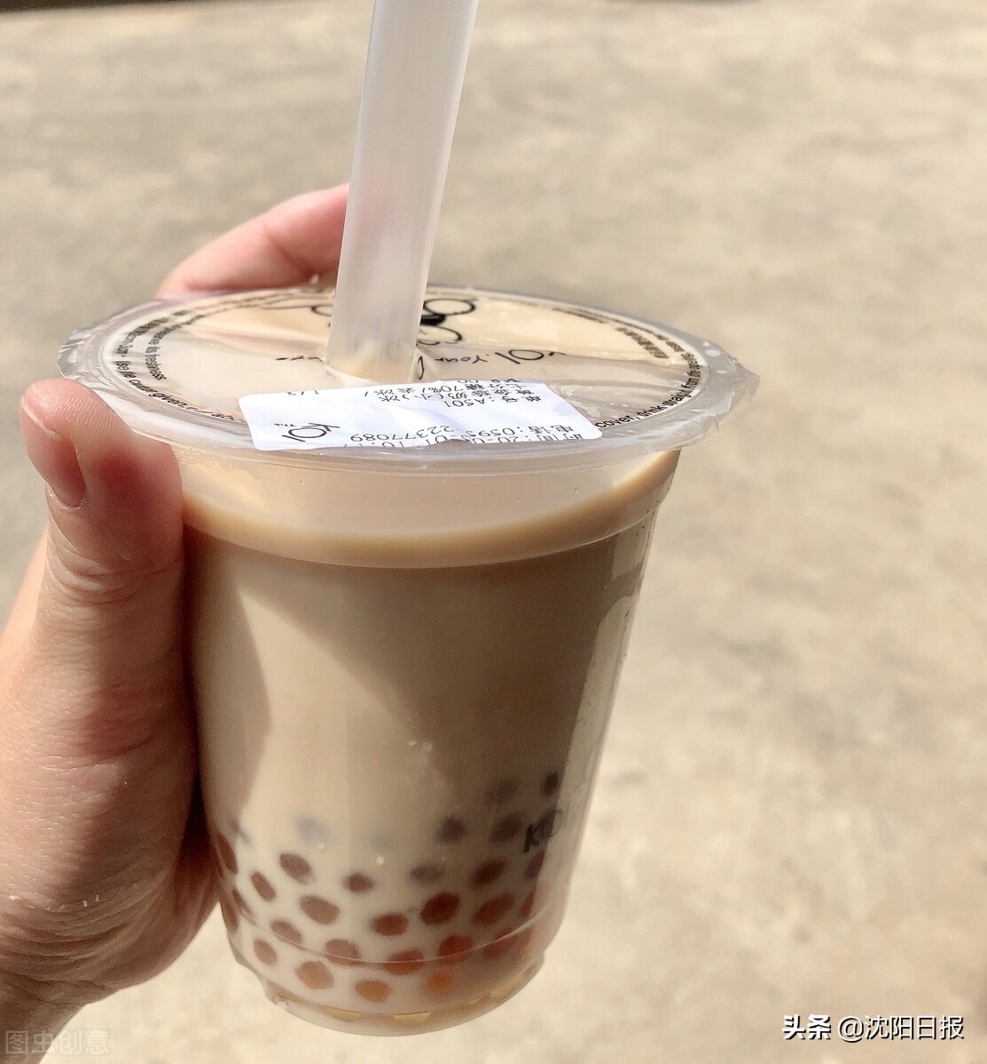 那边刚关50家，这边又开400家，奶茶店真是“本小利大”？