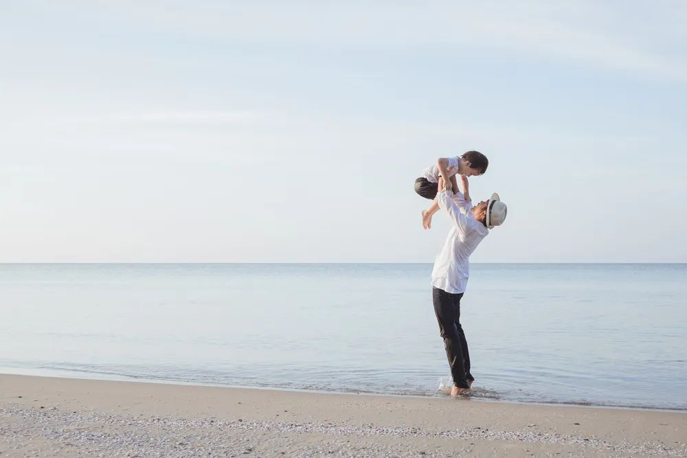初二儿子放纵成瘾,父亲曝光12年挽救史
