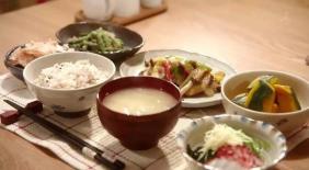 蜜仟私美《断奶后惊喜:教您正确处理胸部下垂问题》