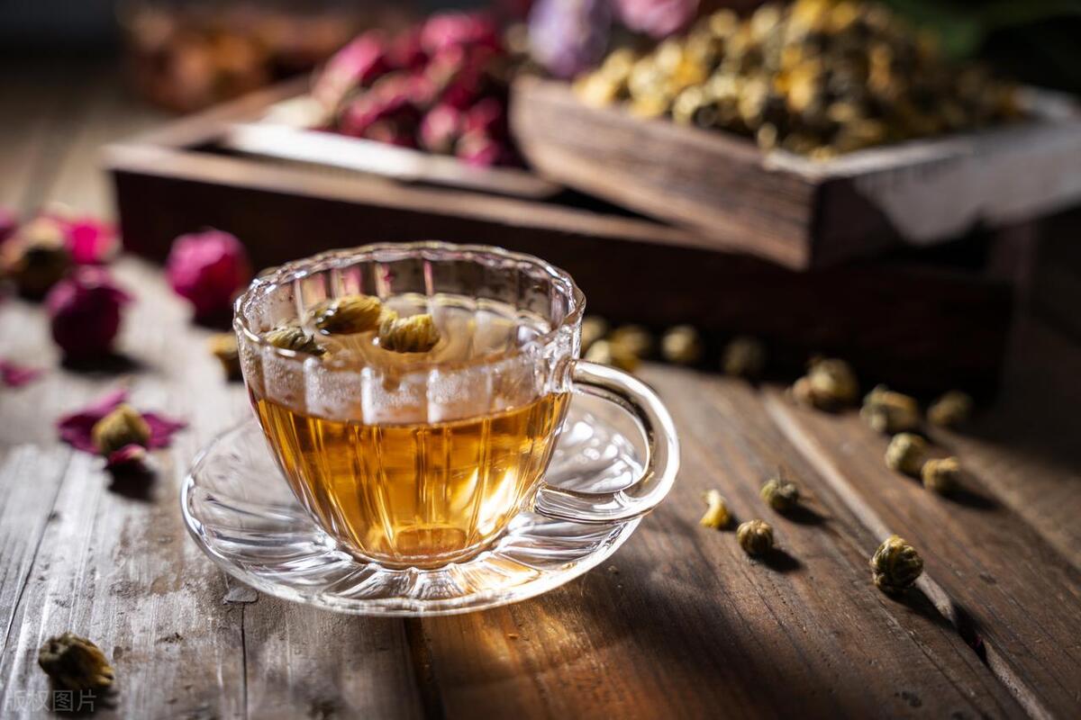 美文，温茶等花开，执念于绽放一片色彩