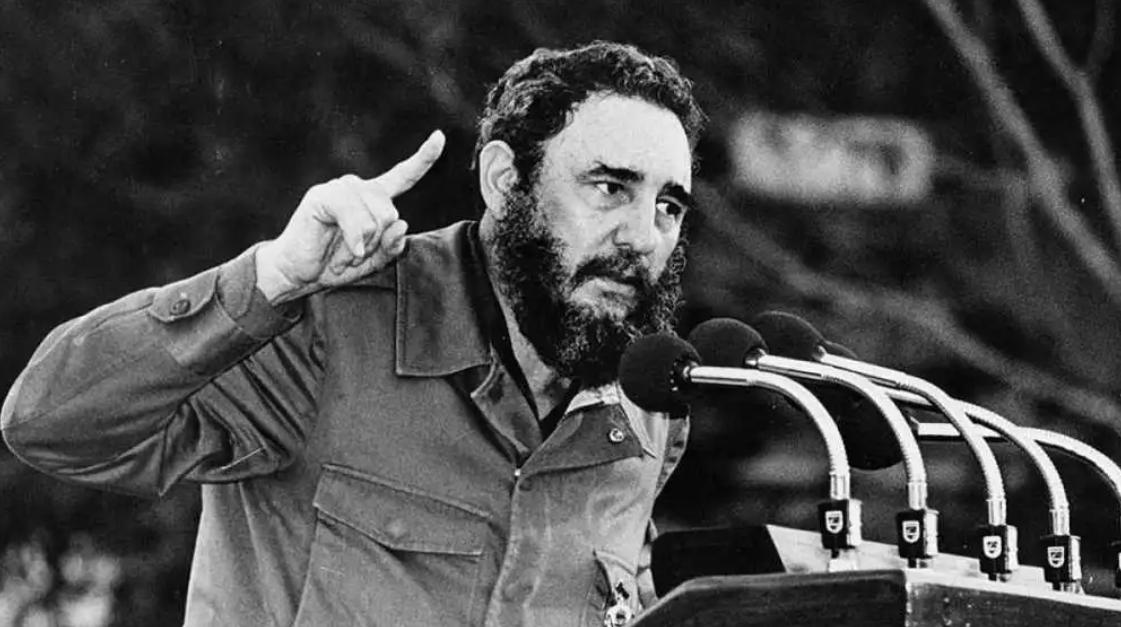 古巴三名女犯被押解回国,古巴15万囚犯