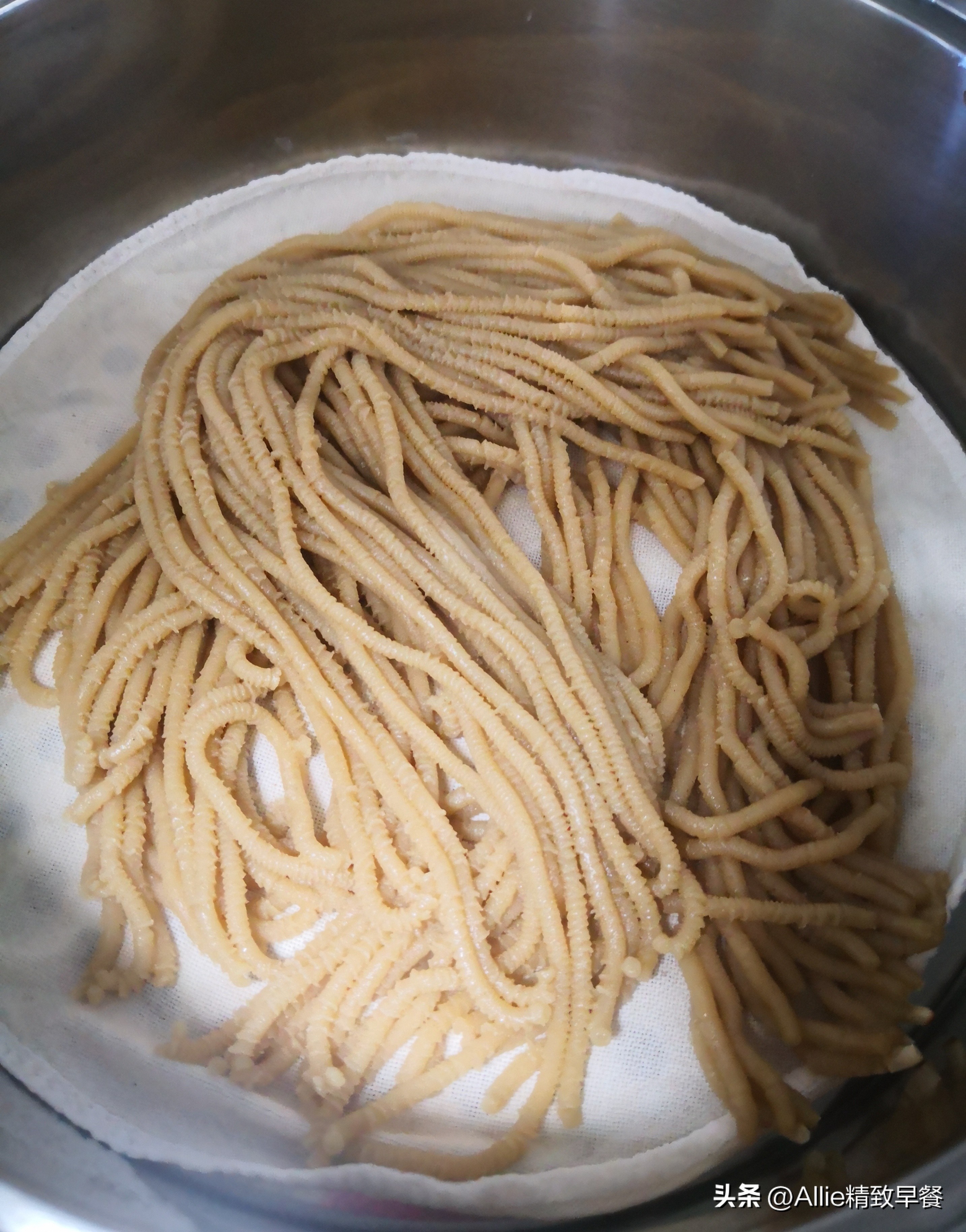 天气热不想吃肉想吃点清淡的,凉拌莜面详细做法