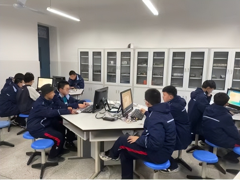 徐州欣欣中学初中部怎么样,徐州市欣欣中学