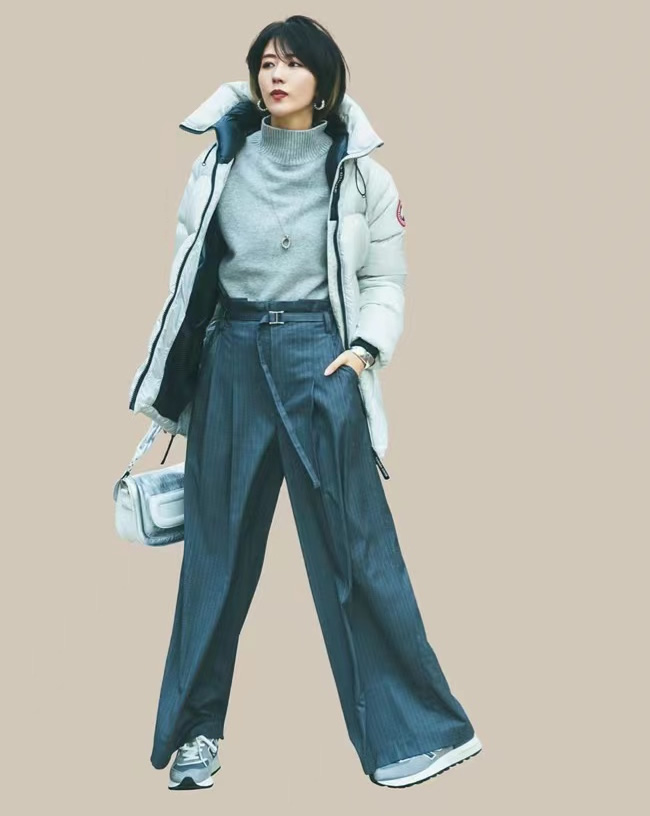 大衣短款羽绒服,时尚的短款羽绒服穿上显瘦又保暖