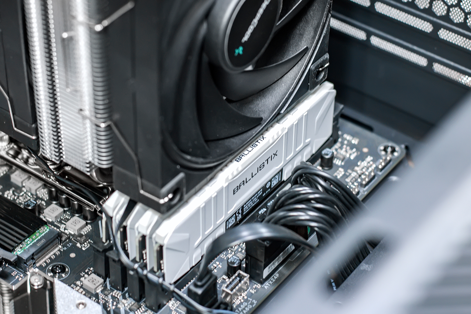 九州风神AK620数显版风冷散热器,九州风神玄冰620cpu散热器