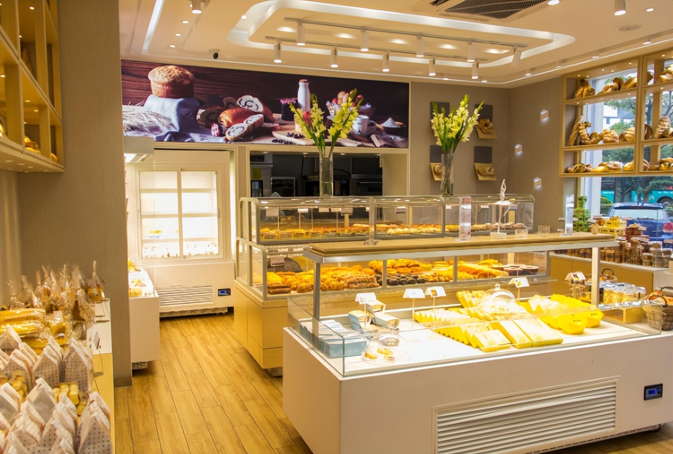 好利来蛋糕从哪里开始的,好利来蛋糕30年