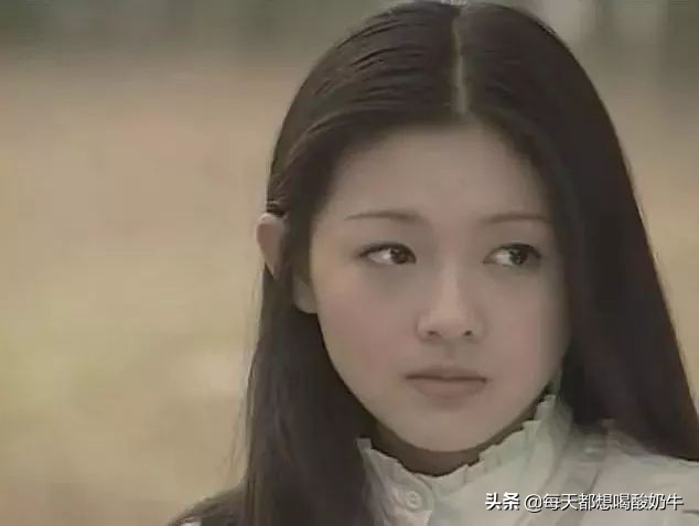 如何评价大s的颜值,大s女儿的真实长相