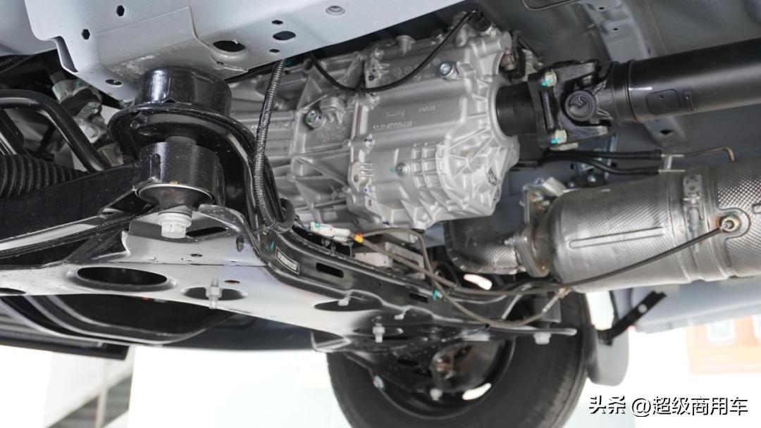 江铃福顺到底怎么样,江铃福顺2023商旅版长轴5.99米中顶