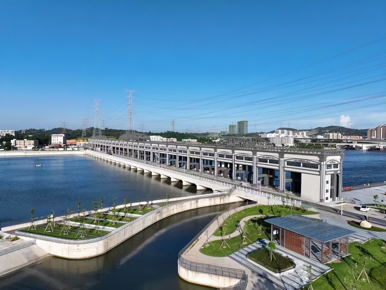 美丽乡村点赞视频,美丽乡村网上宣传引发网友关注