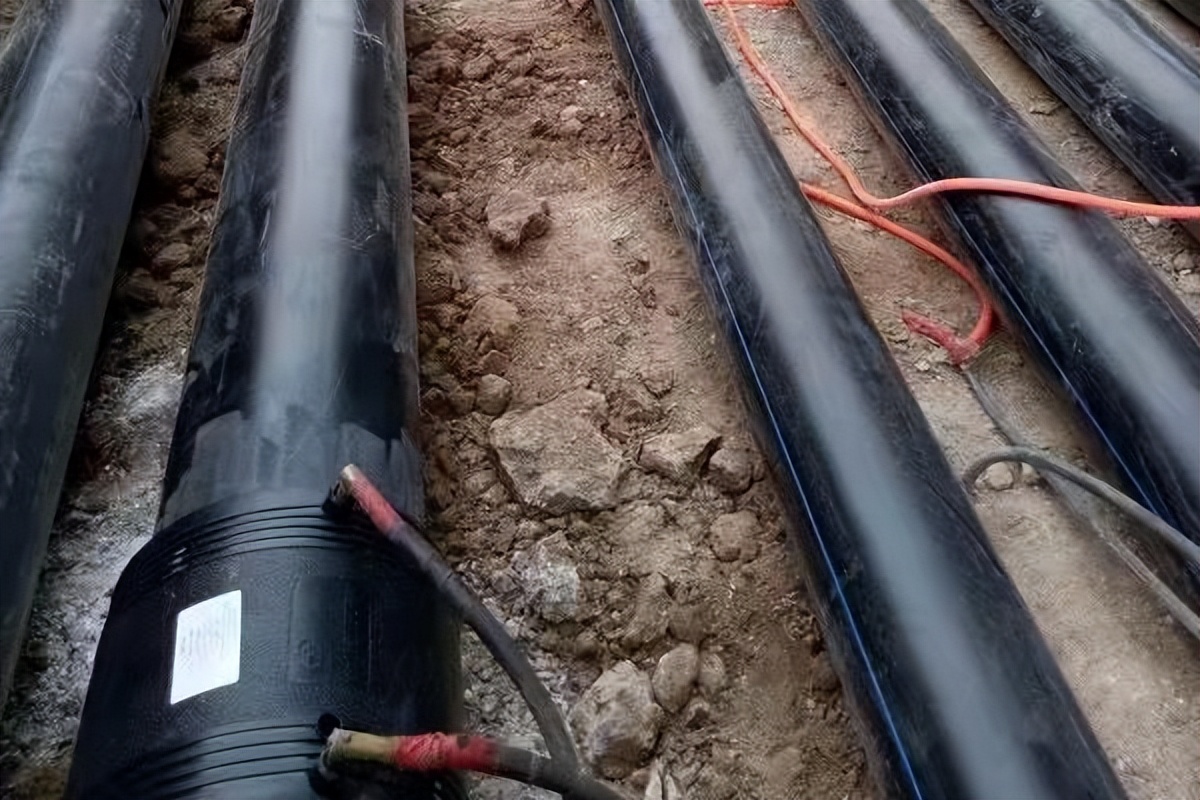 钢丝网骨架聚乙烯复合管怎么样,钢丝网骨架复合管特性及应用领域