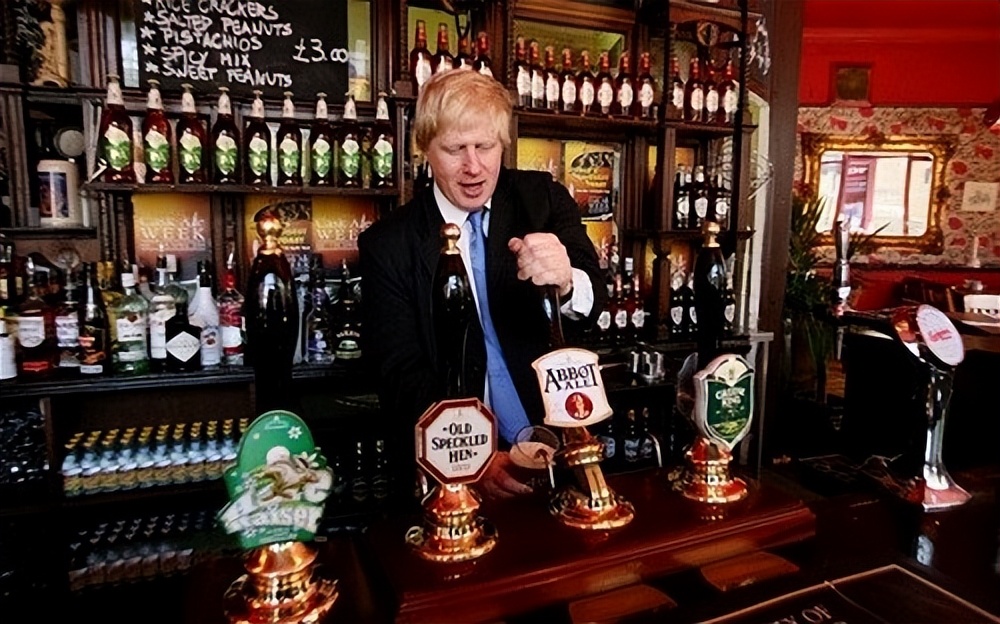 英国酒吧饮品的介绍,英国酒吧受欢迎程度