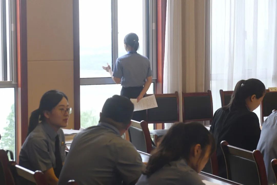 “竞”相美好再出发