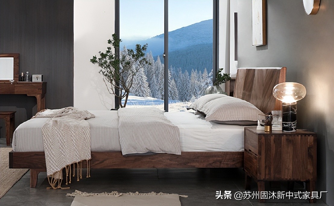 禅意新中式原木大平层,新中式原木禅意软装元素