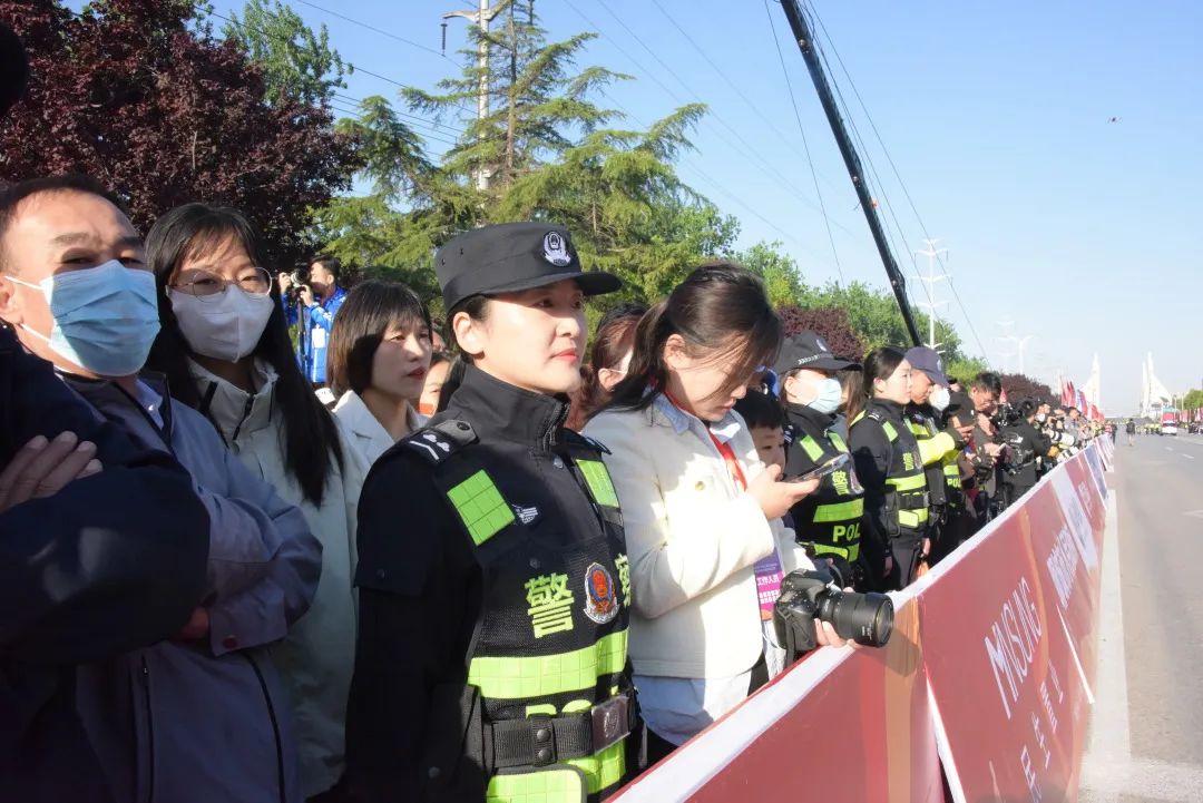 【我在岗位上】山东聊城:你只管“速度”奔跑我负责“温暖”守护