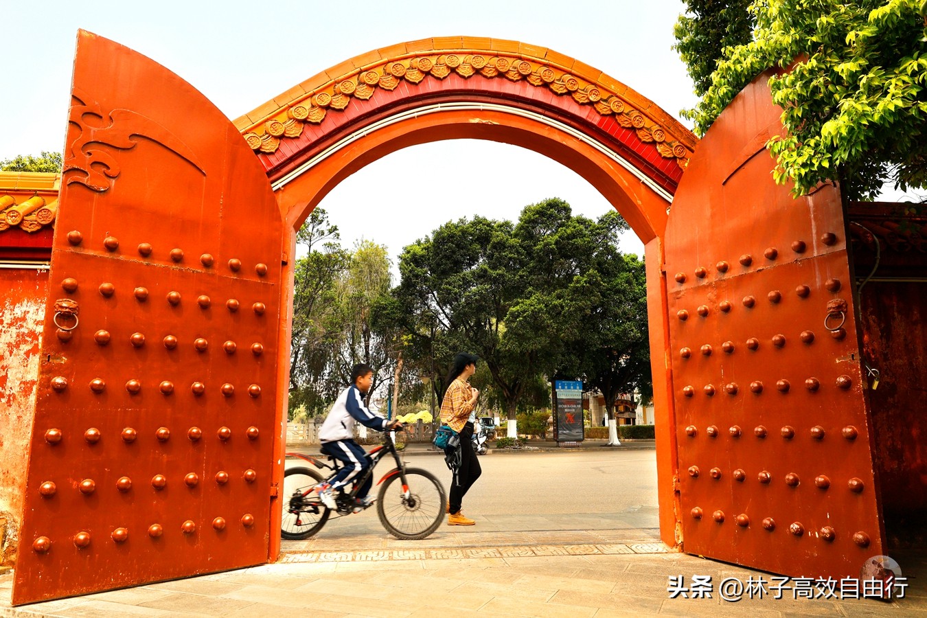 蒙自最好吃的过桥米线,去蒙自吃过桥米线
