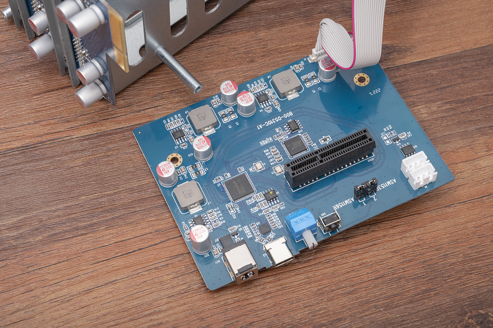 常用数据备份方式磁盘阵列,raid磁盘阵列到底哪个安全