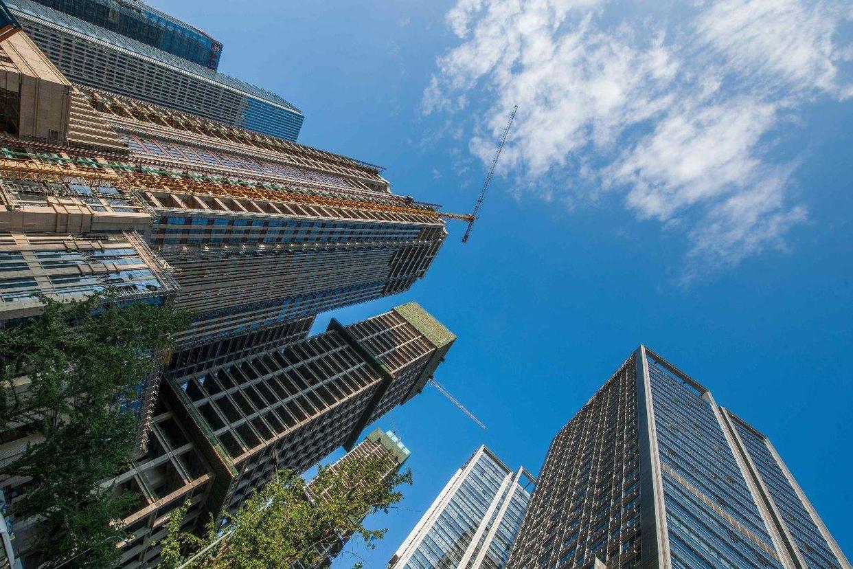 恒大老板许家印2万亿什么概念,恒大负债2万亿跟许家印有关吗