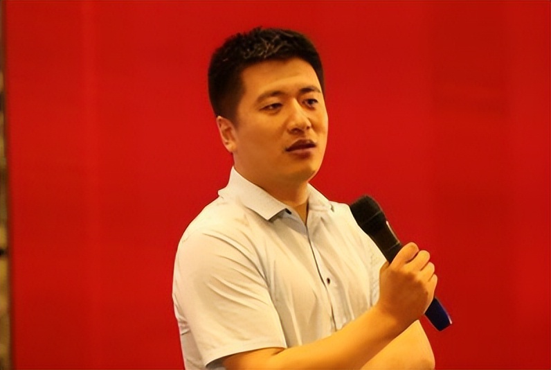 张雪峰老师个人不推荐的专科专业,张雪峰老师推荐大专生报什么专业