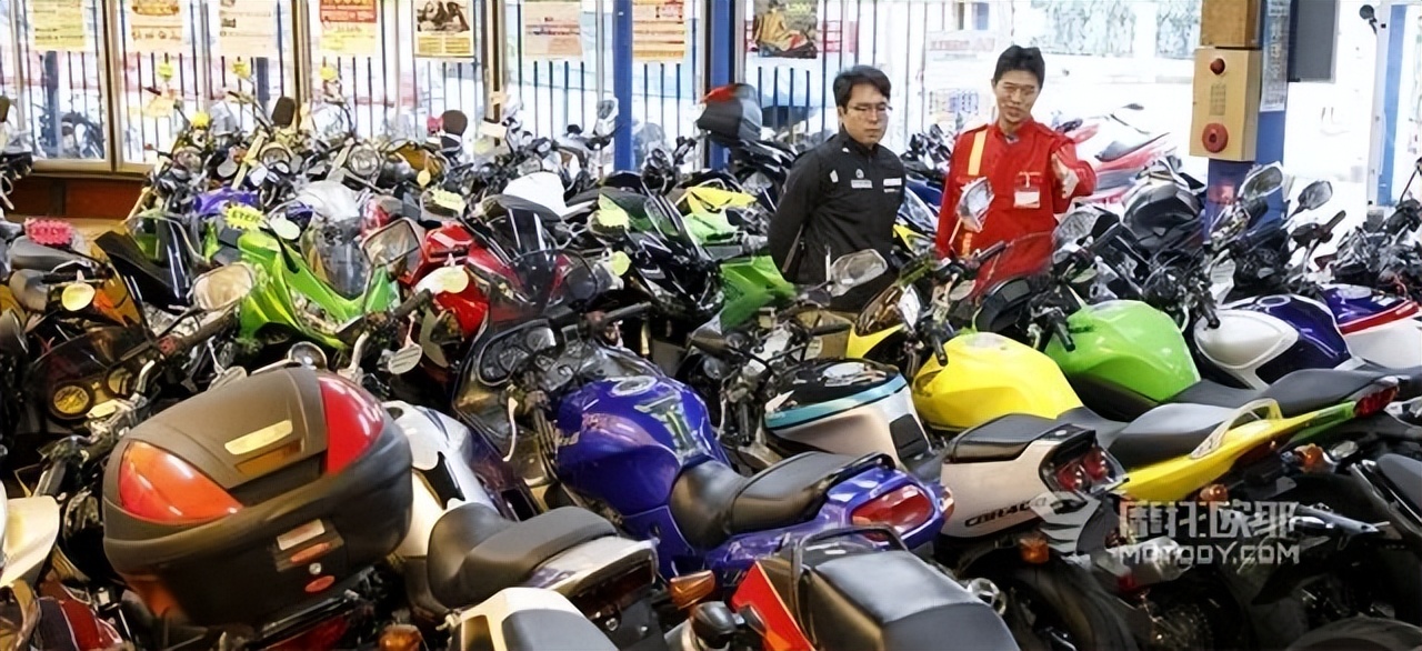 全新奥古斯塔5折出售，买库存车前建议先看懂此文丨菜鸟学院