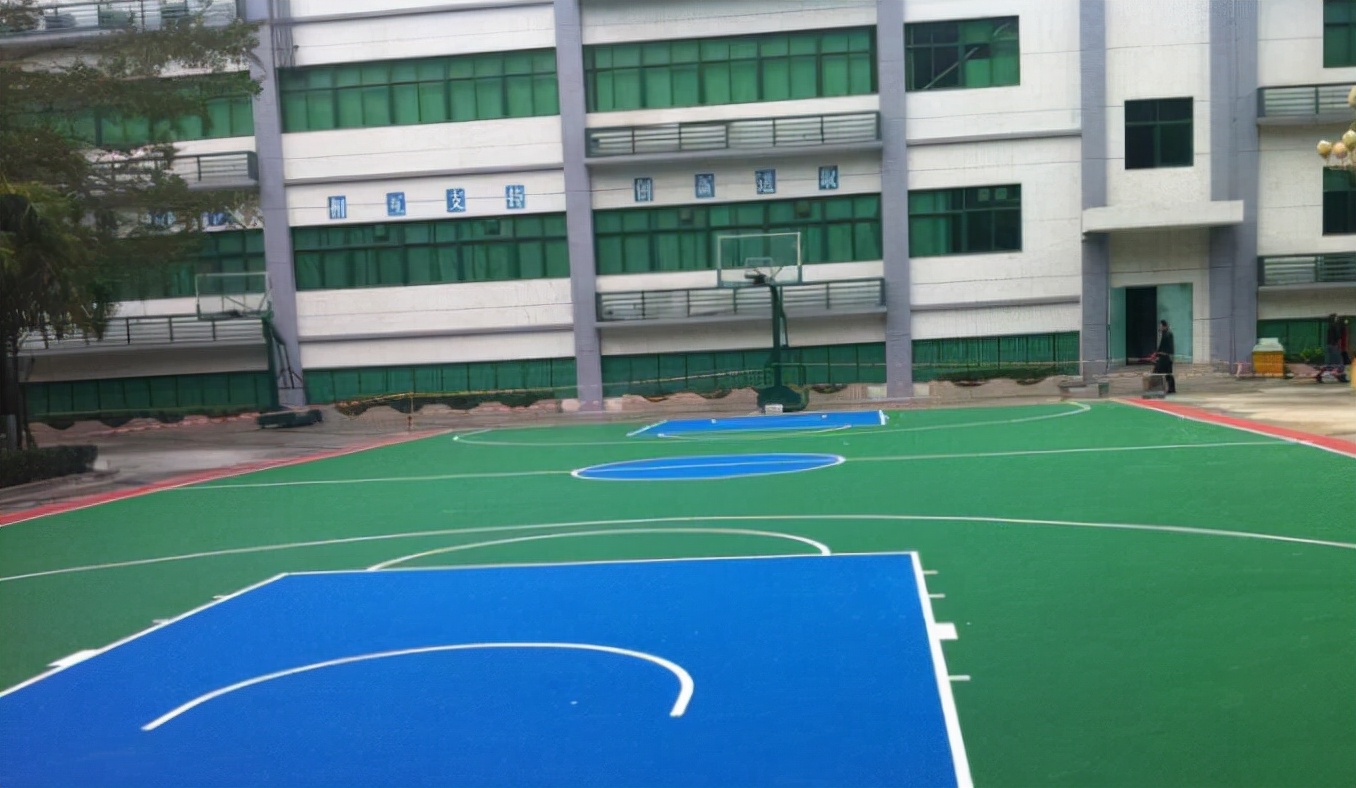 篮球场地面用什么材料,室内篮球场地面铺设材料价格