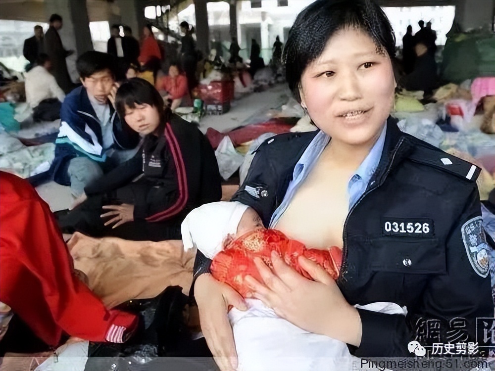 汶川地震十大催人泪下的照片,汶川地震12周年这些照片让人泪目