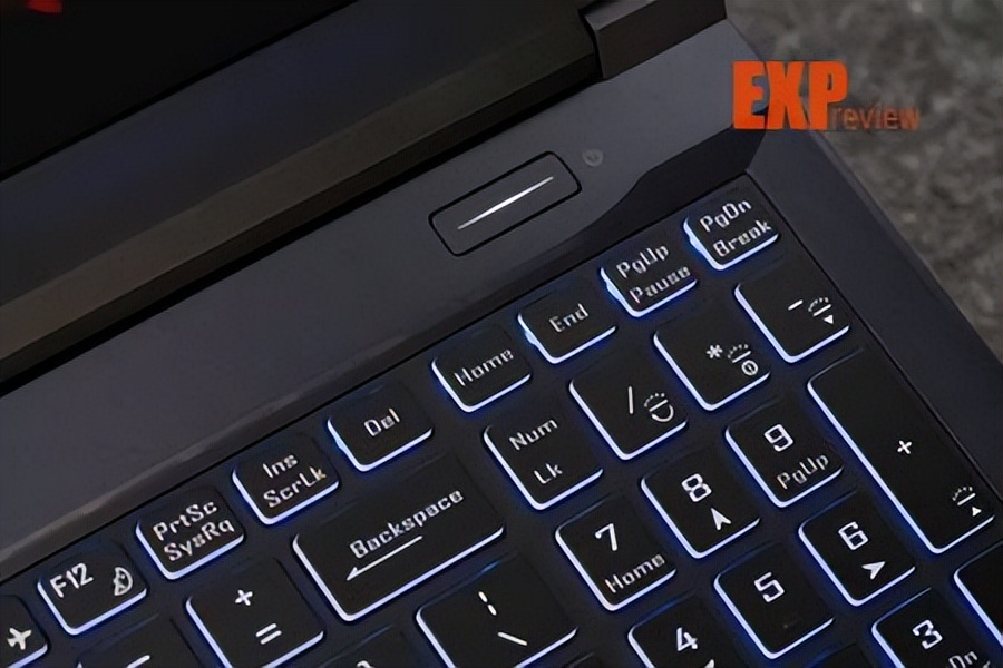 神舟战神z8-da7np12代i5评测,神舟战神z8i53050ti游戏测评