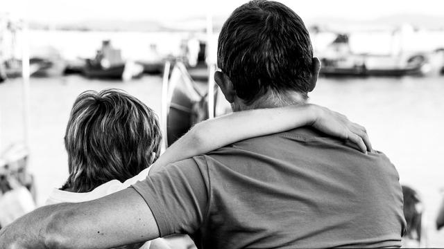 如何避免或解决亲子矛盾,怎么避免亲子沟通