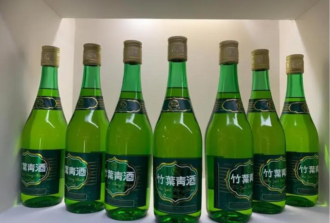 烟酒店里最好卖的4款酒,烟酒店老板不会告诉你这几款好酒