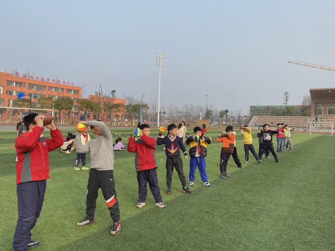 嗨出创新，嗨出优雅，嗨出国际范！寒假第一周，新川娃们这么嗨