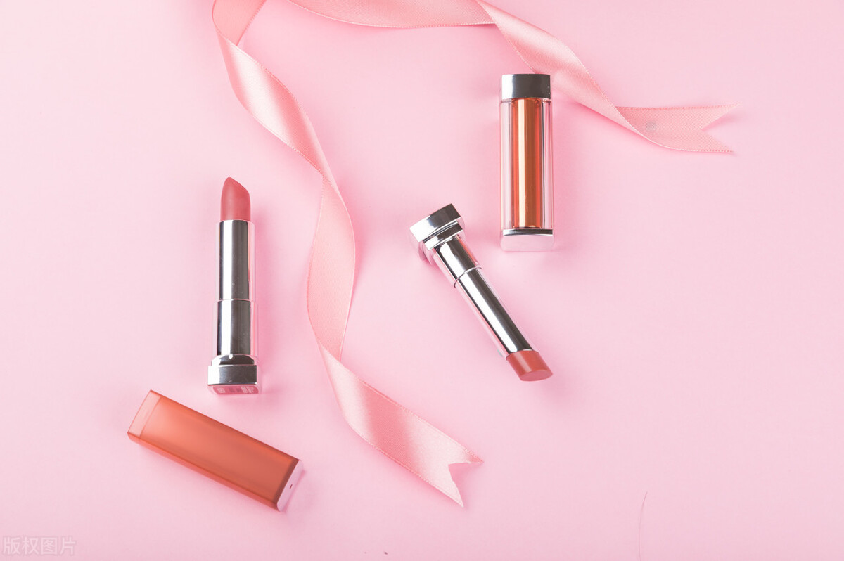 安徽00后小伙娶白俄罗斯美女,安徽小伙娶俄罗斯17岁女孩