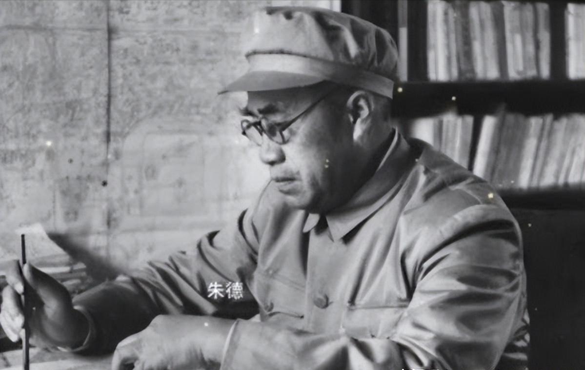 中国的十大元帅都是谁,中国的十大元帅都有谁