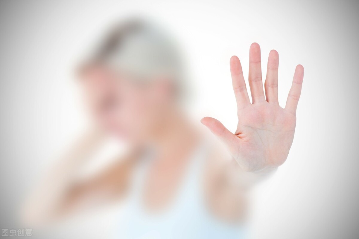 两三块钱一管的红霉素软膏,为什么不能长期用?