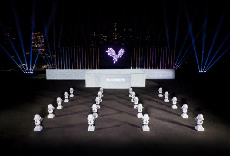 太平鸟绒入新境冬季大秀,太平鸟德绒保暖内衣儿童